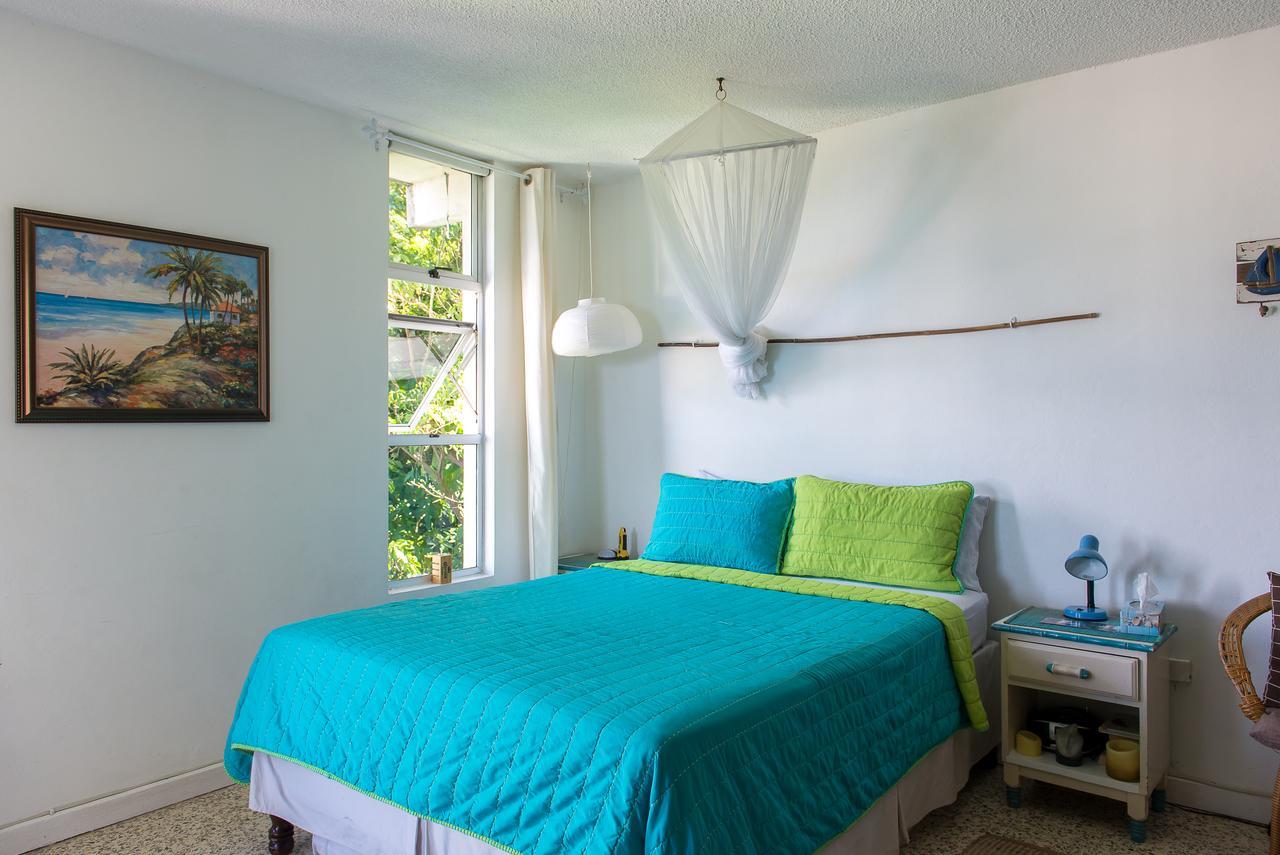 Deluxe Montego Bay Club Studio & Suites Exterior photo